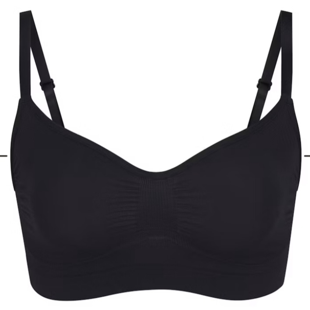 SKIMS Seamless Sculpting Low Back Bra